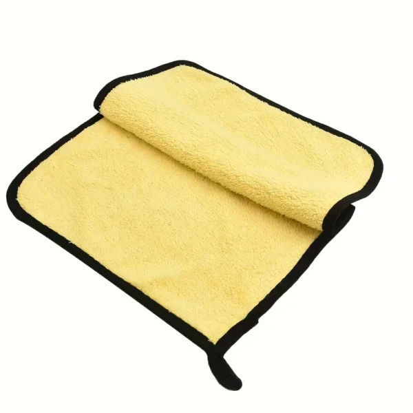 7537c748-7c76-4cff-a3ca-2d1b1e43641e.webp Microfiber Car Cleaning Wipes - Perfect Father’s Day Gift